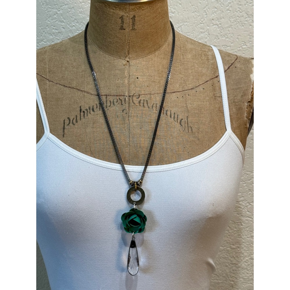 Lost & Found Trading Company Green Rose Crystal Teardrop Pendant Necklace NEW